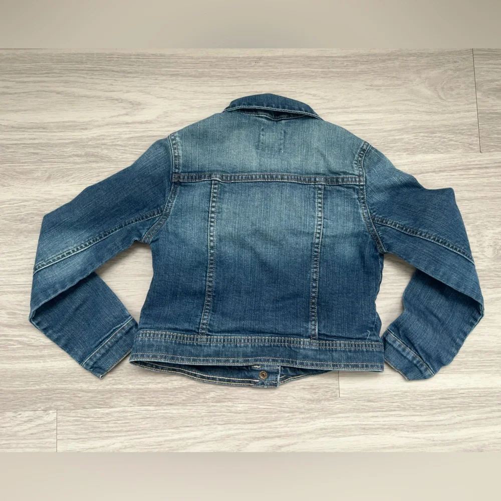 GAP Kids Denim Jean Jacket Blue Button Front Girls Size Small 6-7 Years